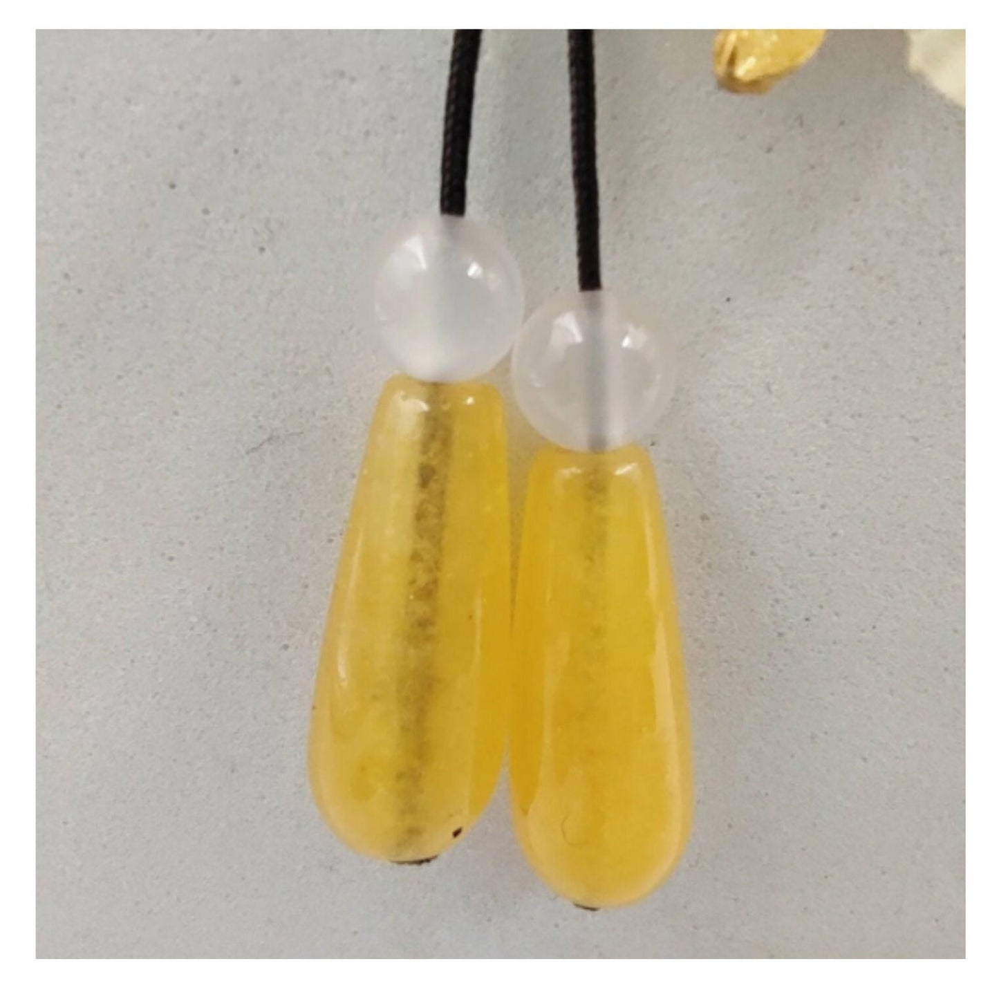 Palillo para el pelo de Madera de Sándalo con Flor de Cristal