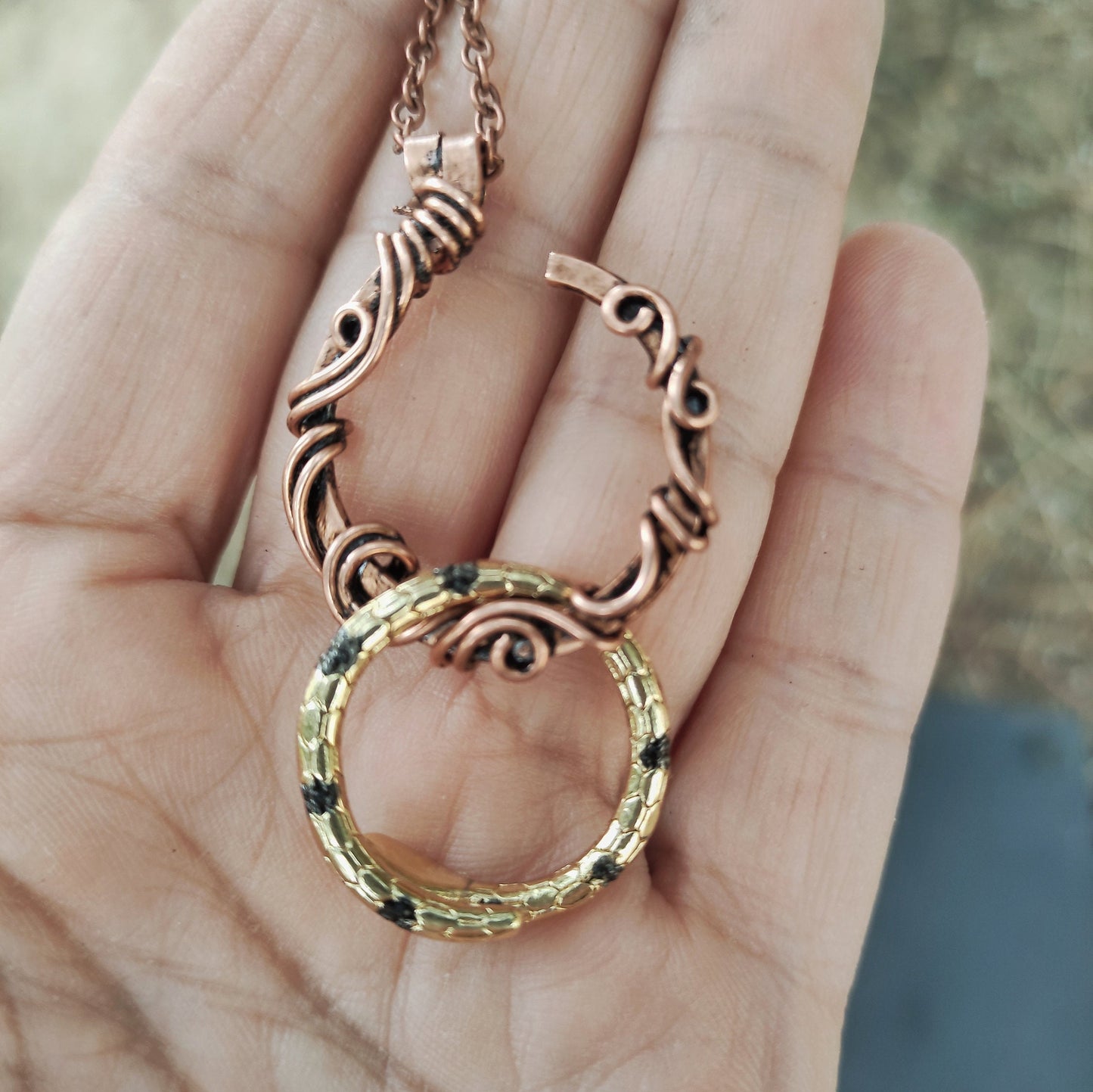 Ring holder necklace, ring keeper necklace, artistic wire pendant, ring pendant for her, wedding ring pendant